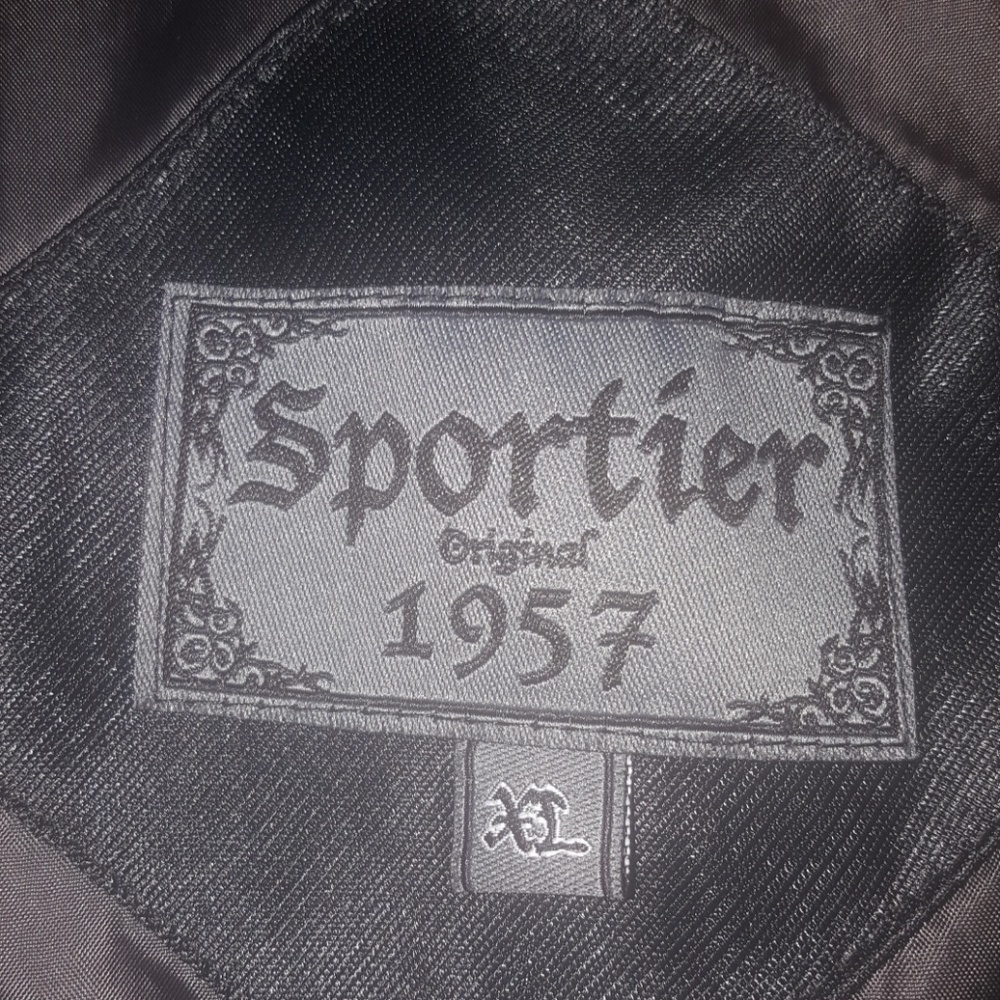 Jacket - Picture 2 of 4